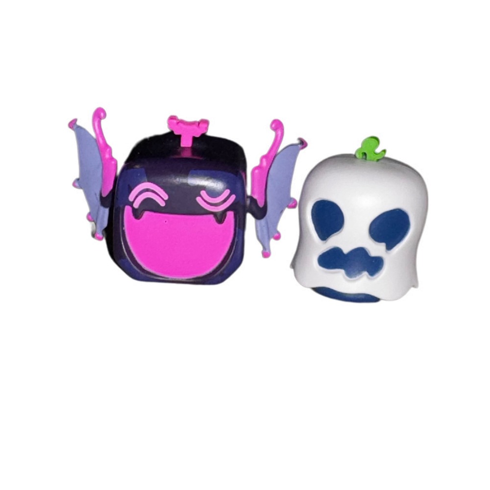 Blox Fruit Mini Figurines Lot of 2 Shadow Blox & Ghost Blox‎
